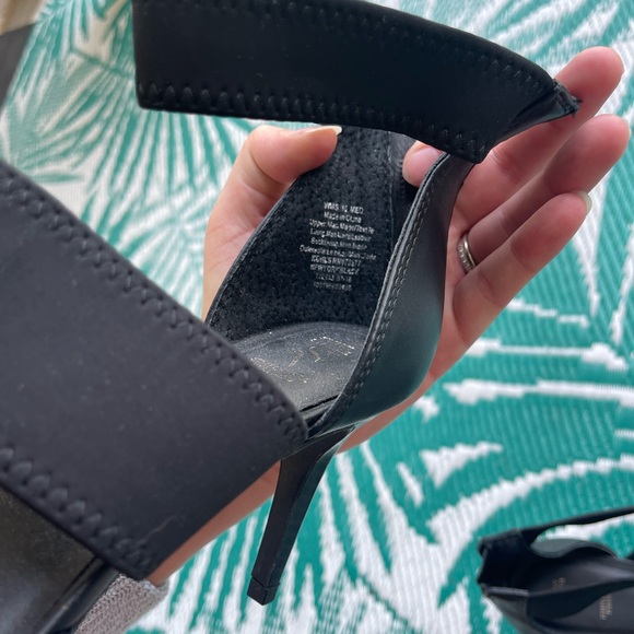 Black Strappy Heels - Picture 5 of 8